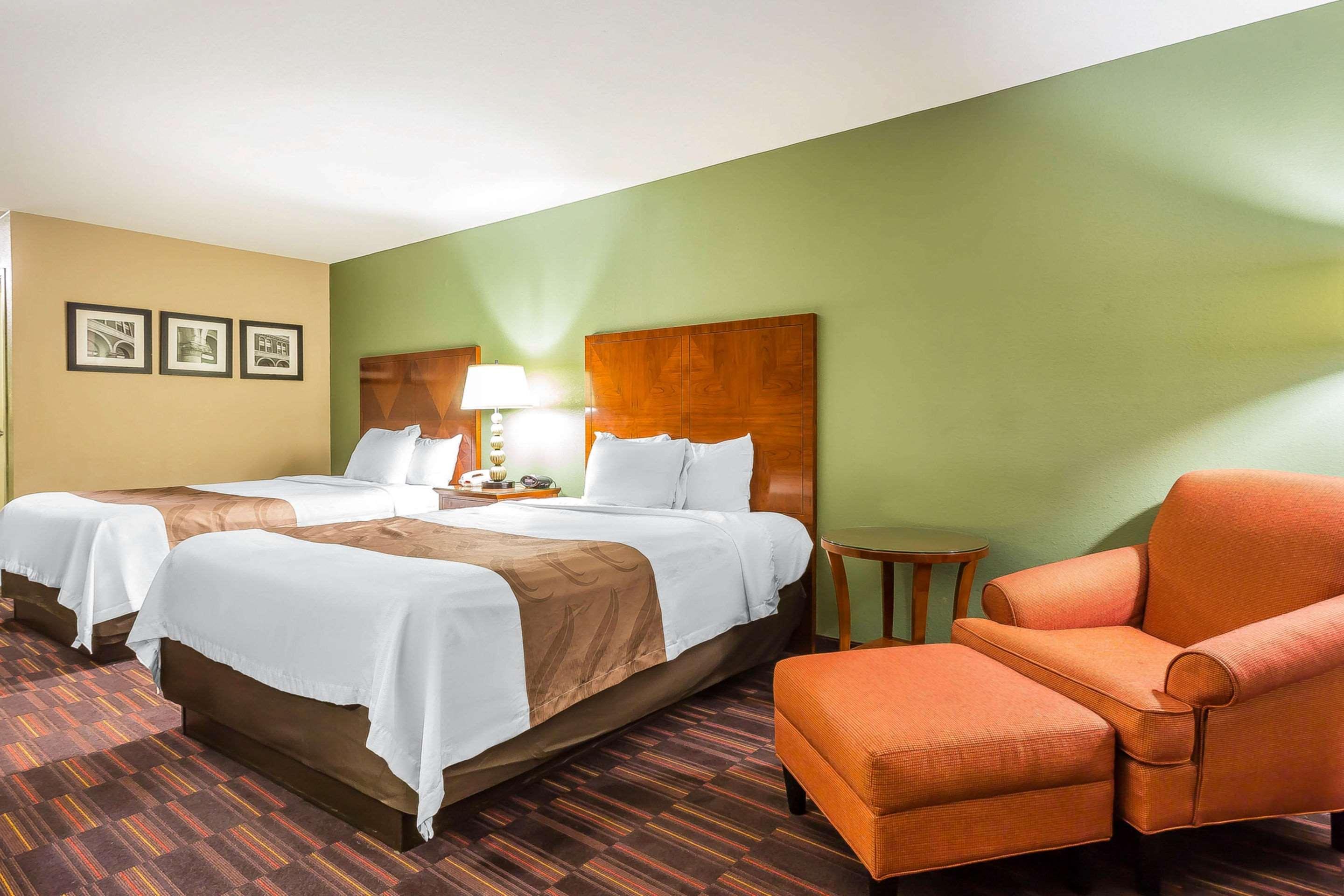 Quality Inn & Suites Near Robins Air Force Base Warner Robins Exteriér fotografie