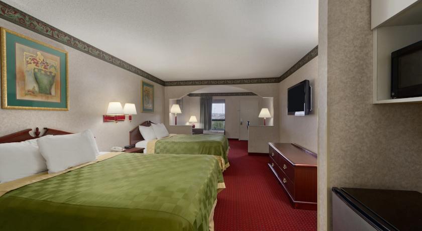 Quality Inn & Suites Near Robins Air Force Base Warner Robins Exteriér fotografie