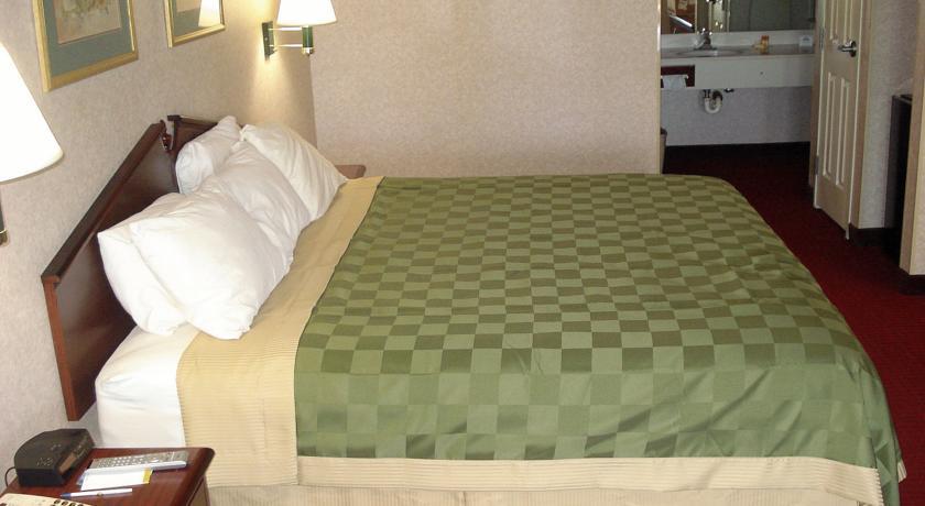 Quality Inn & Suites Near Robins Air Force Base Warner Robins Exteriér fotografie