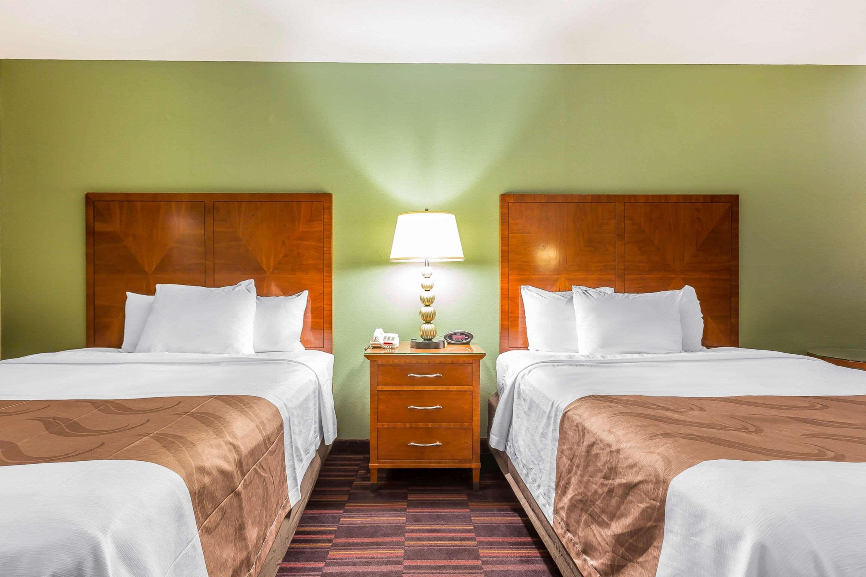 Quality Inn & Suites Near Robins Air Force Base Warner Robins Exteriér fotografie