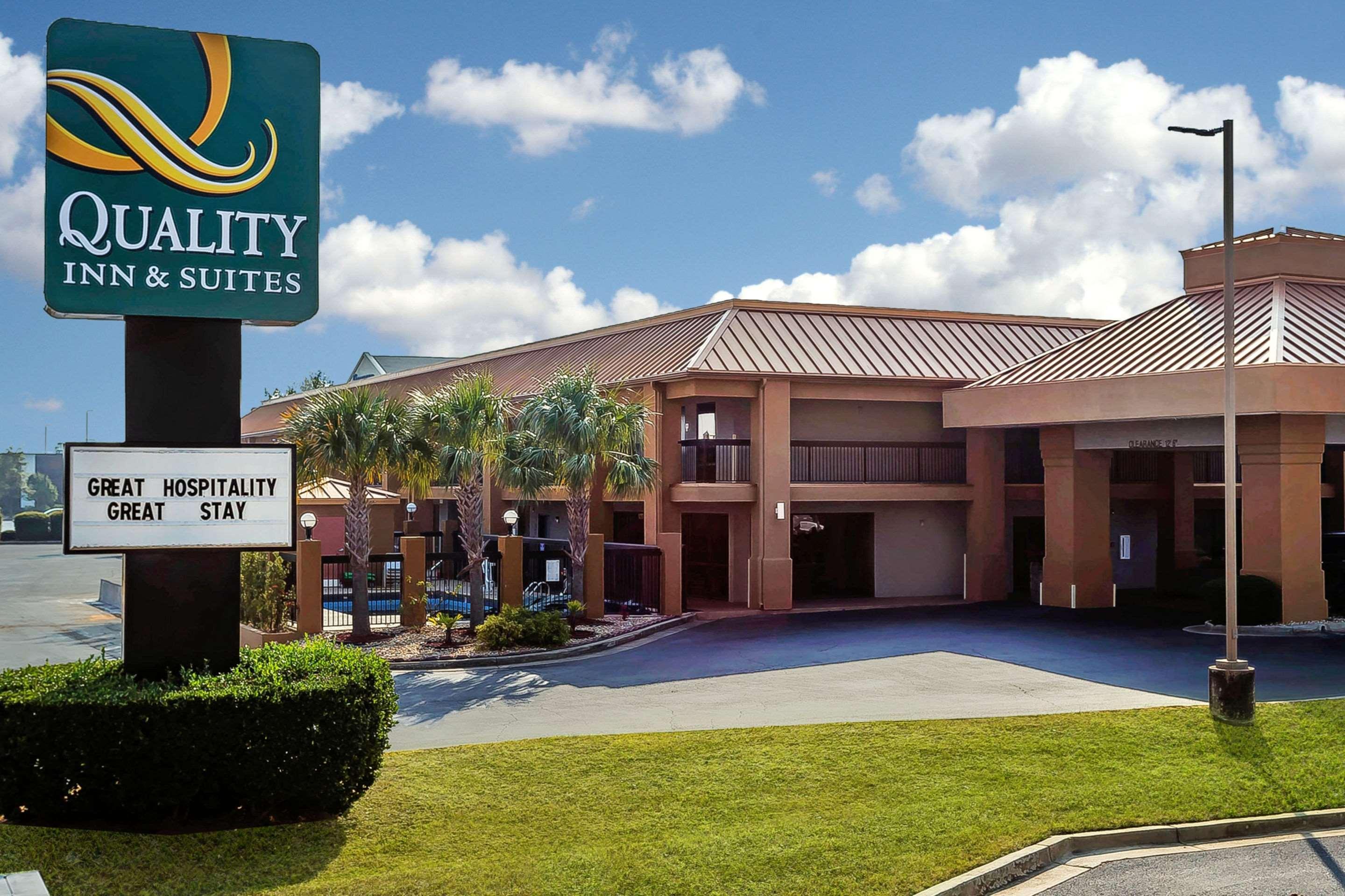 Quality Inn & Suites Near Robins Air Force Base Warner Robins Exteriér fotografie