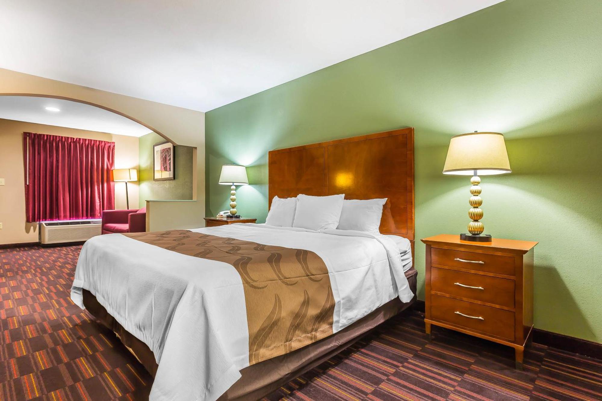 Quality Inn & Suites Near Robins Air Force Base Warner Robins Exteriér fotografie
